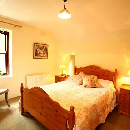 Couette-café Woodbine 4*
